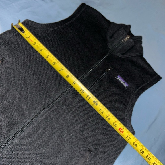 -Patagonia Black Better Sweater Vest
-XS - Picture 4 of 6